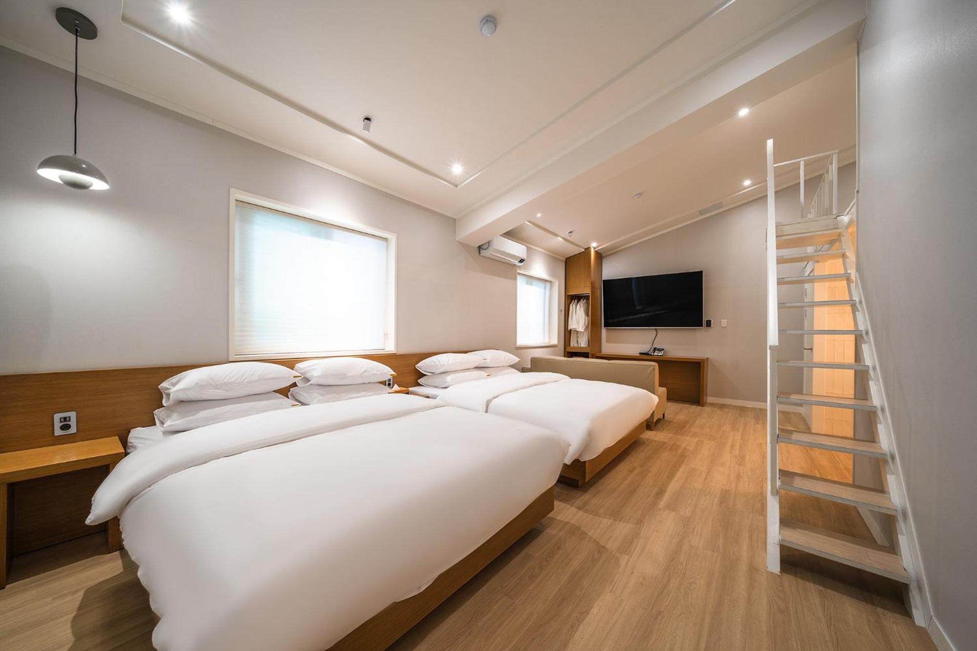Mono Hotel Suwon Dış mekan fotoğraf