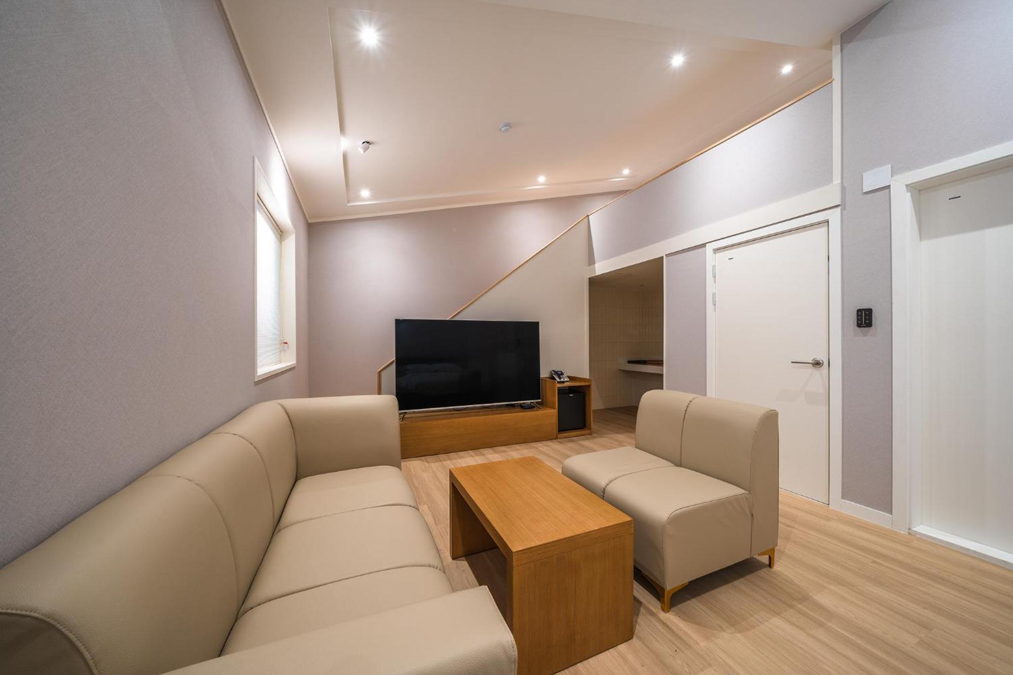 Mono Hotel Suwon Dış mekan fotoğraf