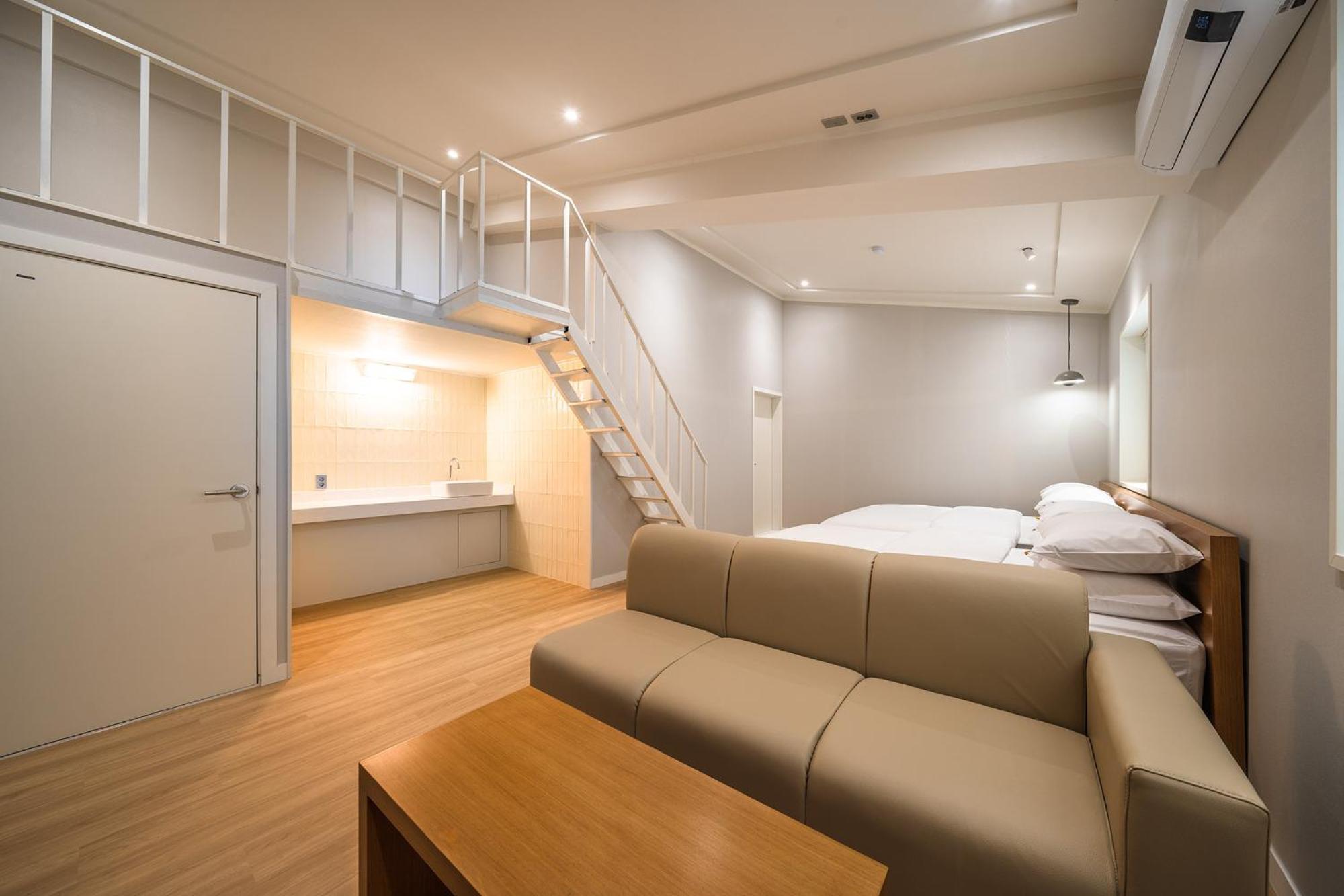 Mono Hotel Suwon Dış mekan fotoğraf