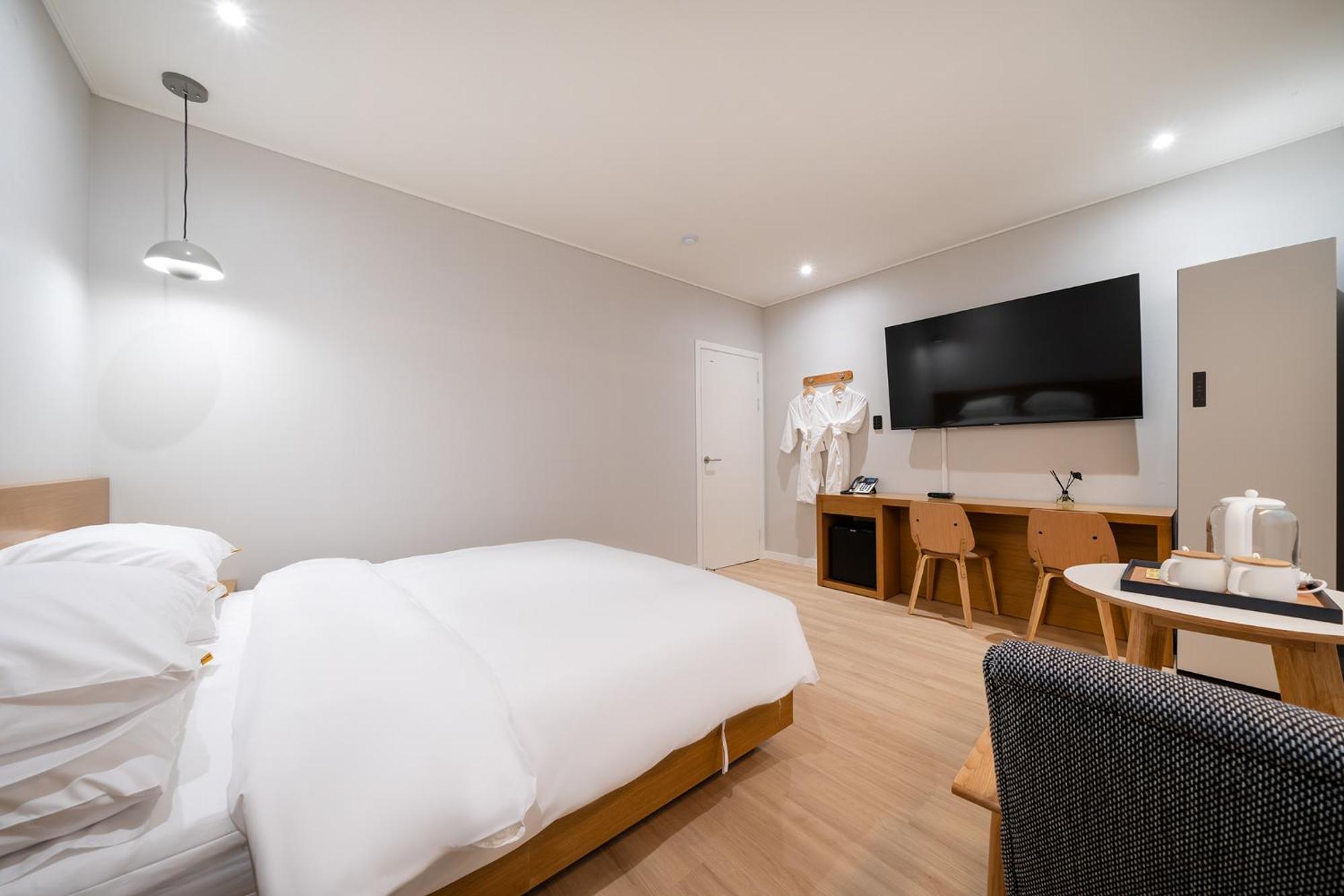Mono Hotel Suwon Dış mekan fotoğraf